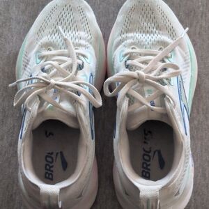 Brooks Glycerin 22